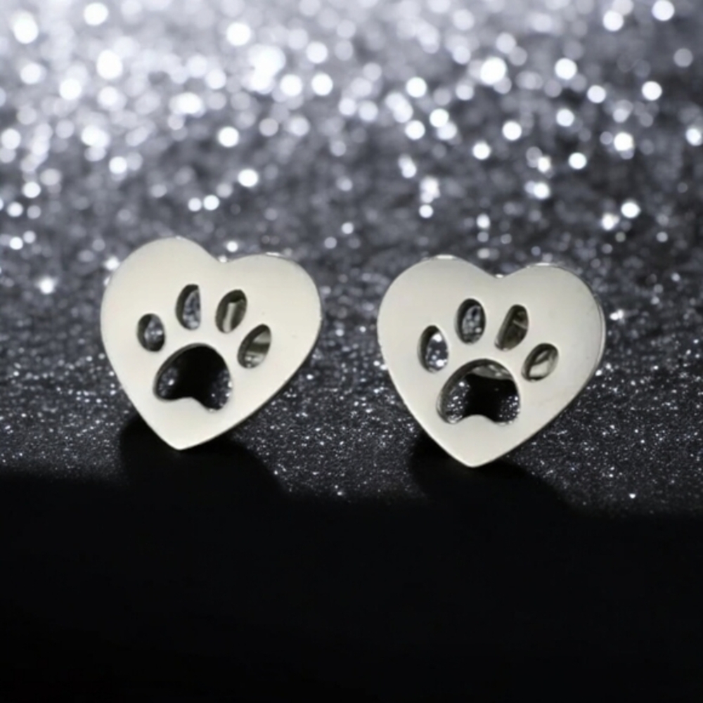 925 Sterling Silver Hollow Heart Dog Paw Print Stud Animal Earrings Silver